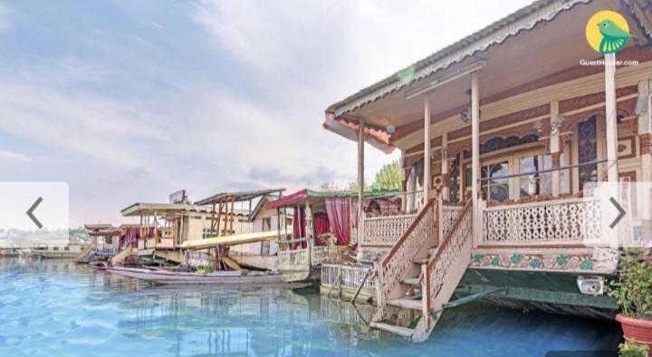 New Minar Group Of Houseboats Hotel Srīnagar Exterior foto